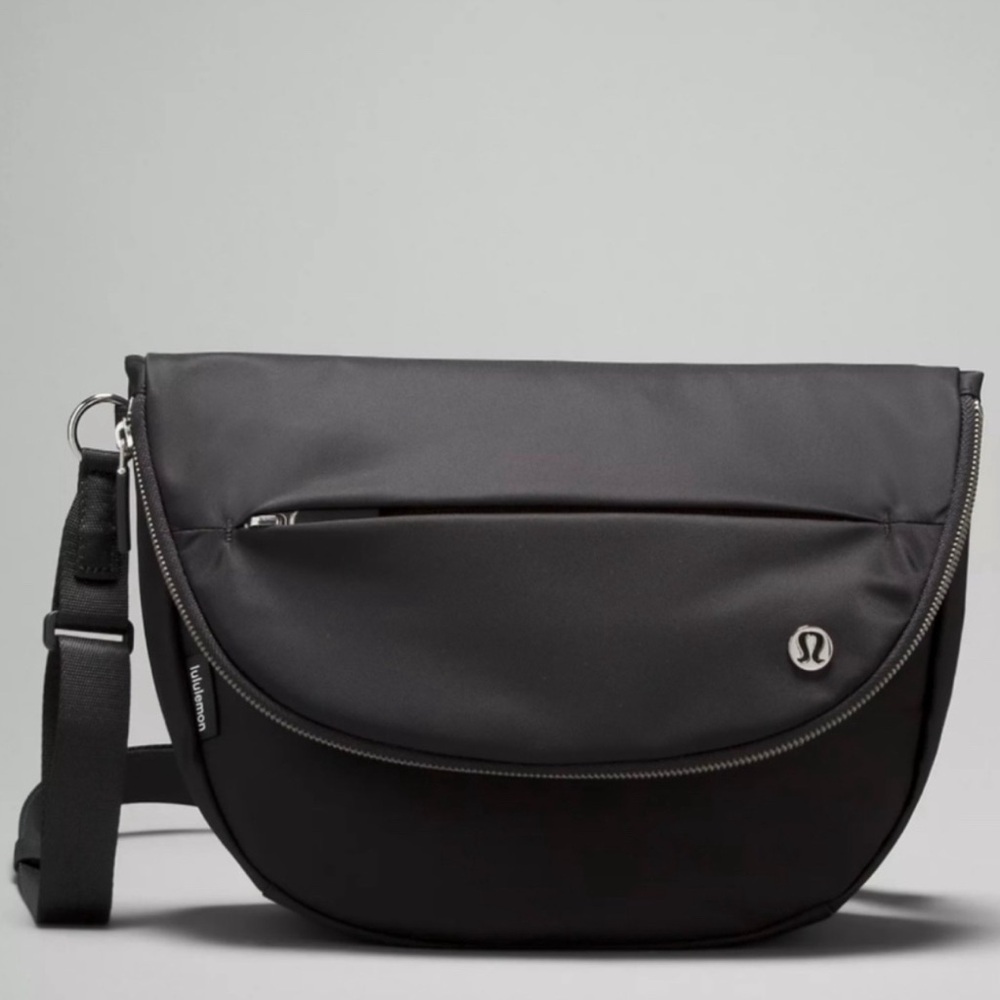 Lululemon All Night Festival Bag 5L